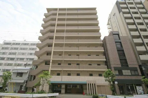 ファミールリブレ梅田東【5階】の外観