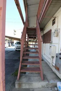 佐伯文化【2階】の玄関