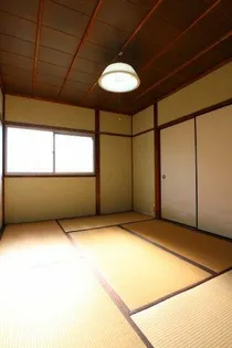 佐伯文化【2階】の内装