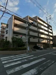 フォレスタ育和【3階】の外観