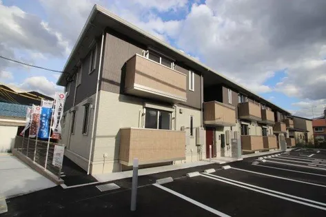 トレス若園館【110号室】の外観