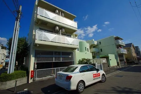 T’sコート【302号室】の外観