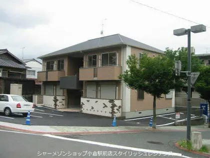 アリエス【2階】の外観