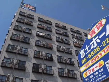 シティハイツ成育【6階】の外観