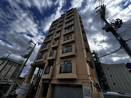 グランドハイツ湯里【621号室】の外観