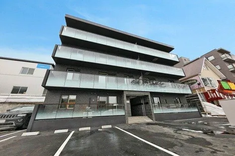 BambinoYamanote【4階】の外観