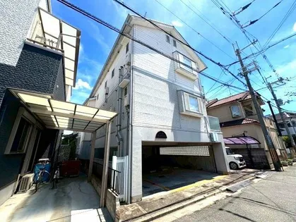 ステュディオ・カリーノ【2階】の外観