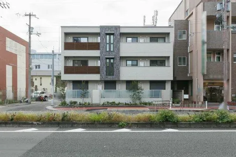 ラ イーストの画像