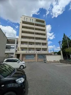 ヒルズストーン徳重の画像