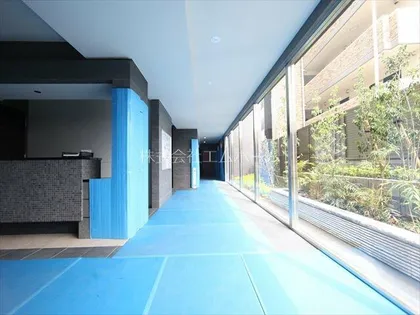 エステムコート名古屋黒川シャルマン【14階】の玄関