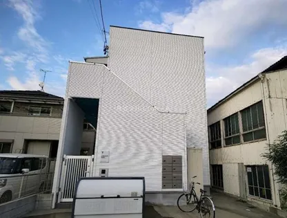 pavillon honnete biwajima(パビユウネッツ ビ【2階】の外観