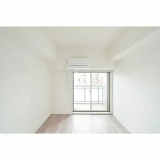 アドバンス大阪リーヴァ【5階】の間取り