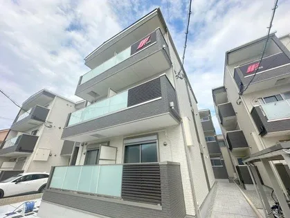 F asecia Carmel【1階】の外観