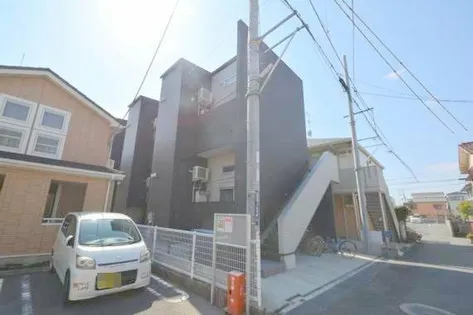 ノア瓜生堂【2階】の外観