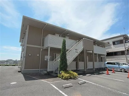 ラフォーレ名倉【1階】の外観