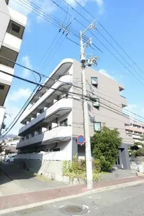 アンピエスK【1階】の外観