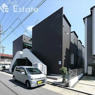 フラン【2階】の外観