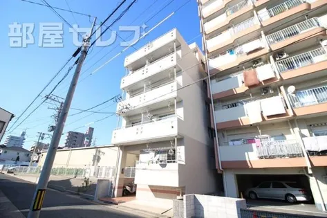 メゾン引山の画像