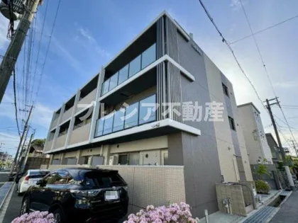 プリマヴェーラ甲子園一番町【3階】の外観