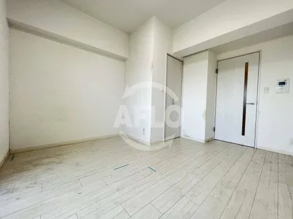 セオリー大阪ベイステージ【9階】の居間