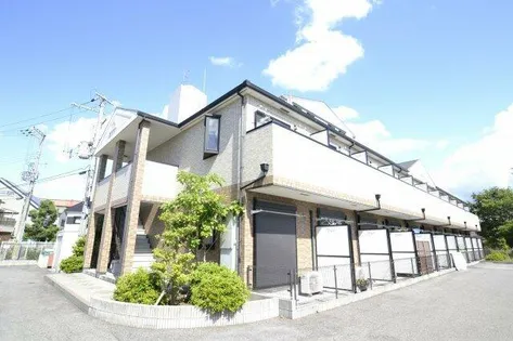 エトワール深井の画像