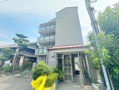 カーサ山野【3階】の外観