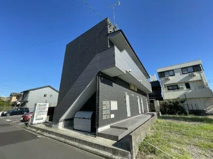 プレミア中島【2階】の外観