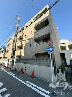 イーリス ウィステリアの画像