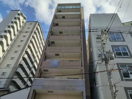 グーラテース U.H.Y【4階】の外観