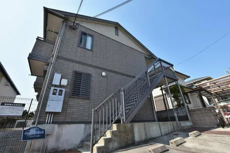 大阪府羽曳野市羽曳が丘1丁目【アパート】の外観