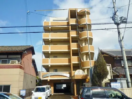 滋賀県大津市唐橋町【マンション】の外観