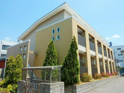 ガルニエ【1階】の外観