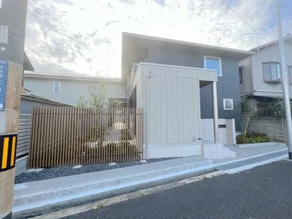 ウエスタンハイツ17【2階】の外観