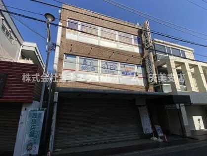 メゾンブランシュの画像