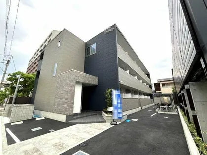 リプライネ中楠【2階】の外観