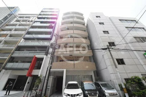 エスタブレ南森町【4階】の外観