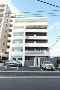 ラ グリシーヌの画像