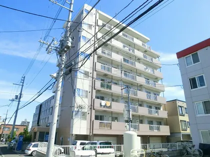 マリンヒルズ月寒【8階】の外観