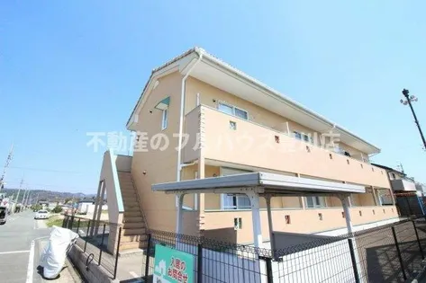 ラフォーレ新屋敷【2階】の外観