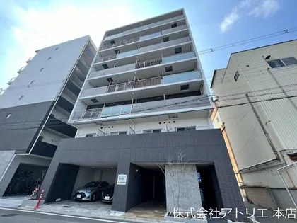 ドムス吉田【2階】の外観