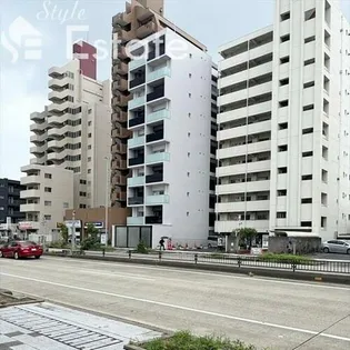 THE BRICKS【3階】の外観