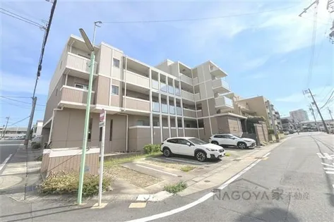 シャルム本郷【1階】の外観