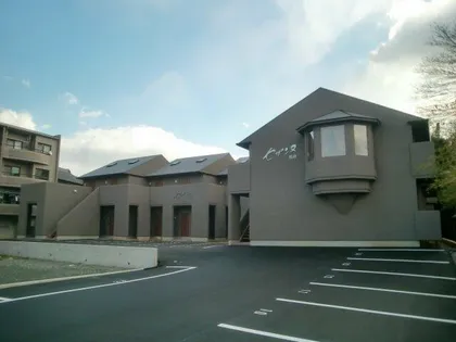 セザンヌ松井の画像