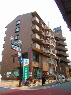 茶佐ビルの画像