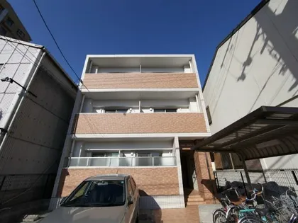 ラ・ヴィアンパレスⅡ【2階】の外観