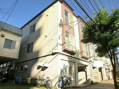 MAX15【3階】の外観