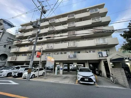 アイボリッチマンション【4階】の外観