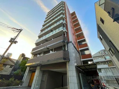 大阪府大阪市東淀川区小松4丁目【マンション】の外観