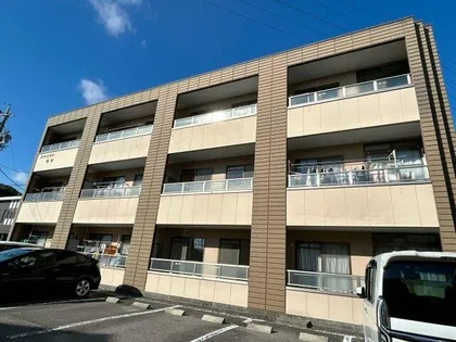 ハイエスト隆峯の画像