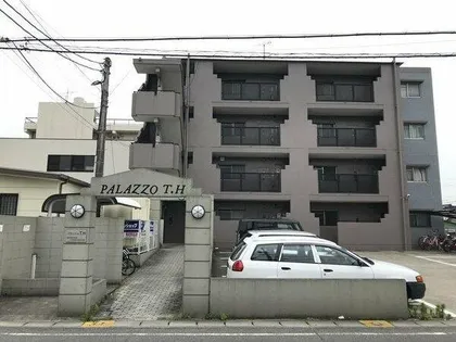 パラッツオT Hの画像